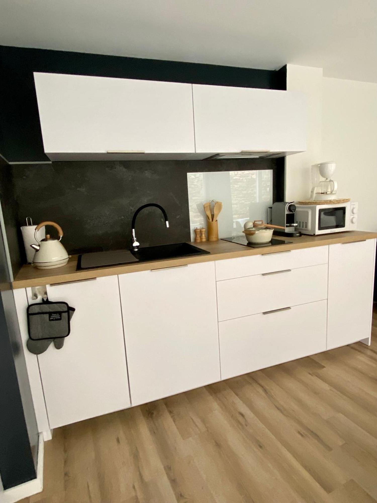 Ty Guenhael Petite Maisonnette Avec Exterieur Intra-Muros Proche Port De 반느 외부 사진